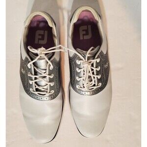 FootJoy Traditions Spikeless Golf Shoes Women's Size 9 Saddle Shoe Style